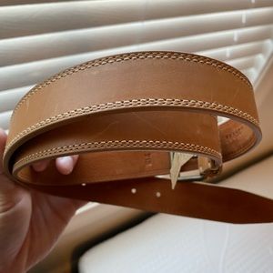NWT Cole Haan - slim roller belt (camello color)